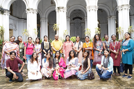 Educational Tour to Jorasanko Thakurbari as a part of Induction Program 2024, organised by Performing Arts Department, Sister Nivedita University, Kolkata.